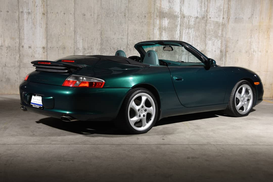2002 Porsche 911 Carrera — photo 13