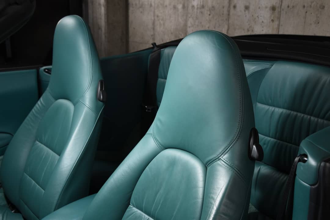 2002 Porsche 911 Carrera — photo 24