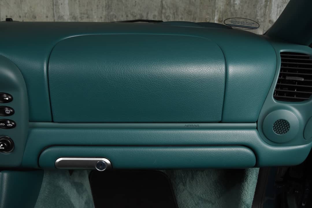 2002 Porsche 911 Carrera — photo 30