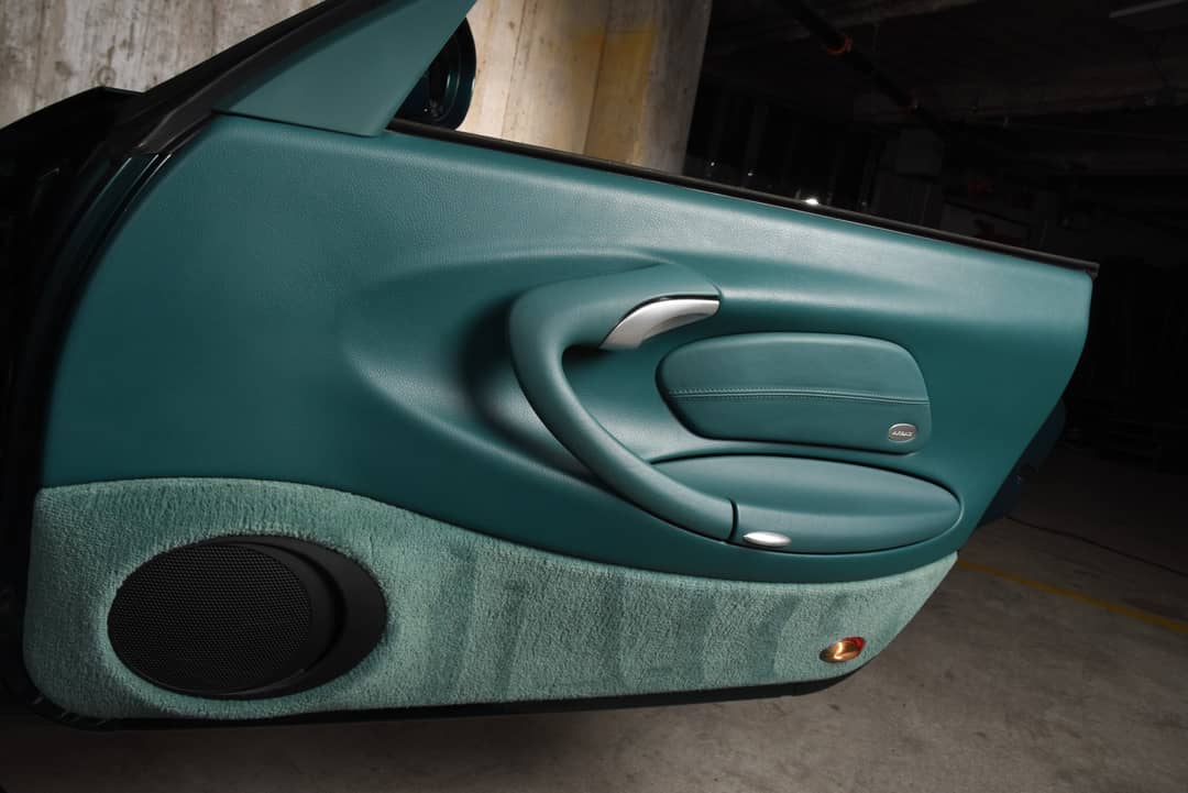2002 Porsche 911 Carrera — photo 38