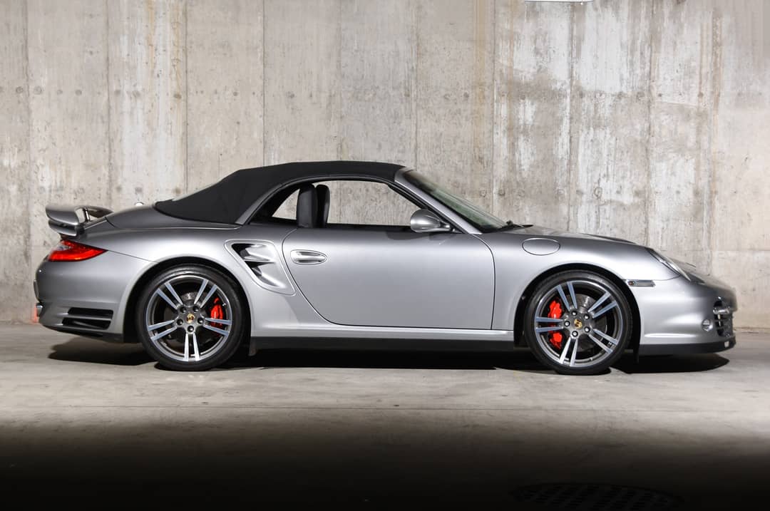 2010 Porsche 911 Turbo — photo 2