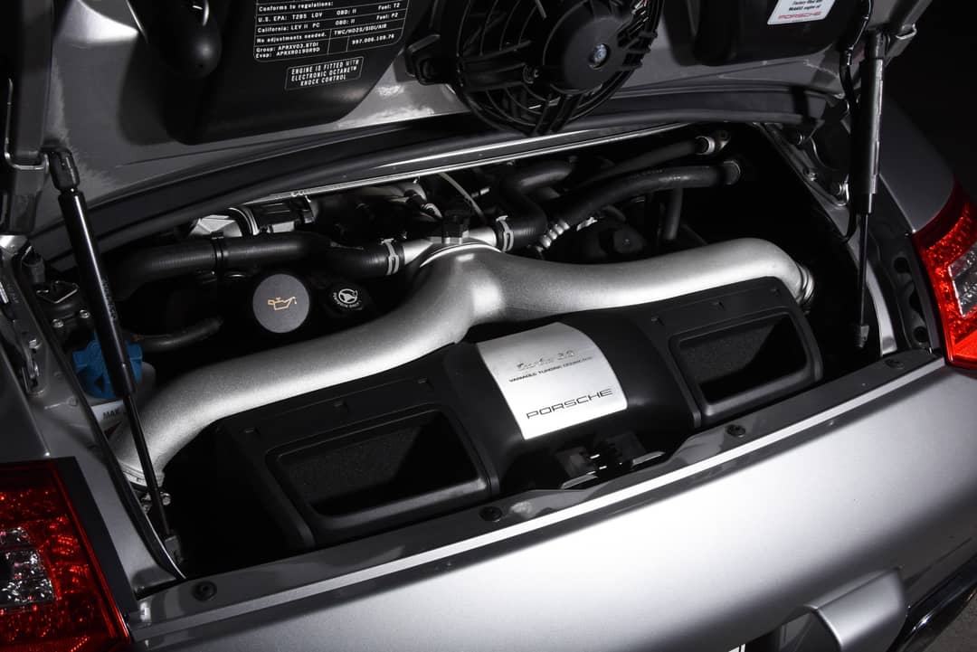 2010 Porsche 911 Turbo — photo 11