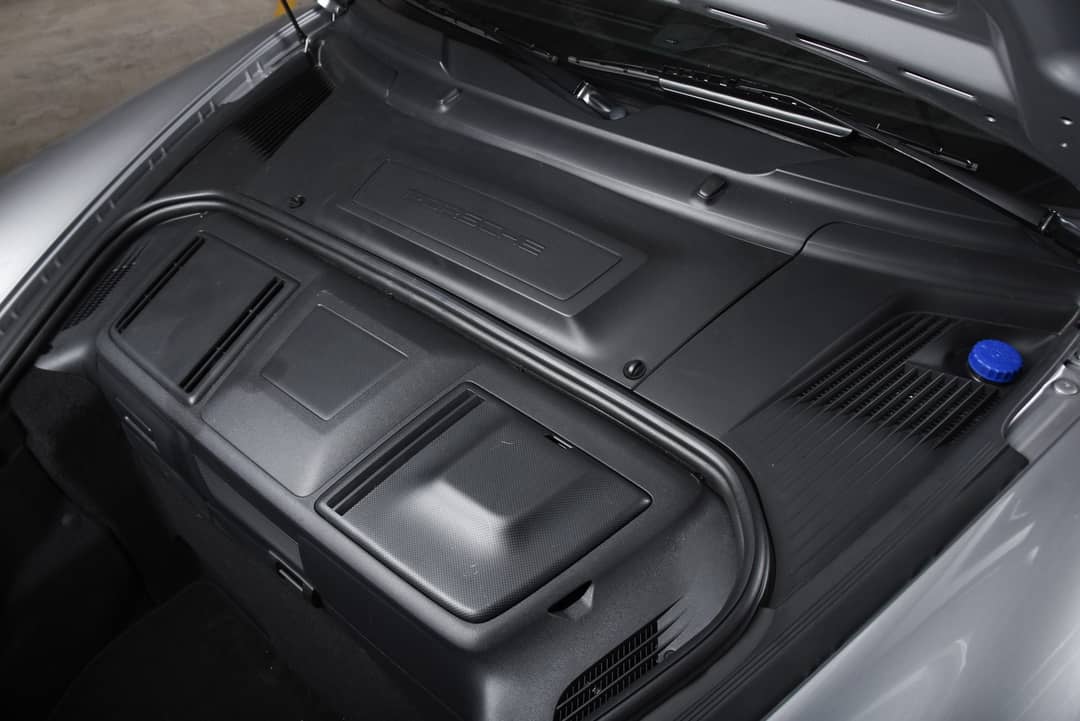2010 Porsche 911 Turbo — photo 25