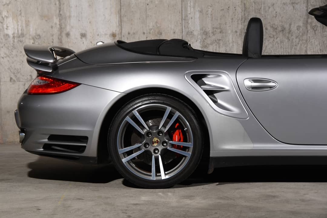 2010 Porsche 911 Turbo — photo 33