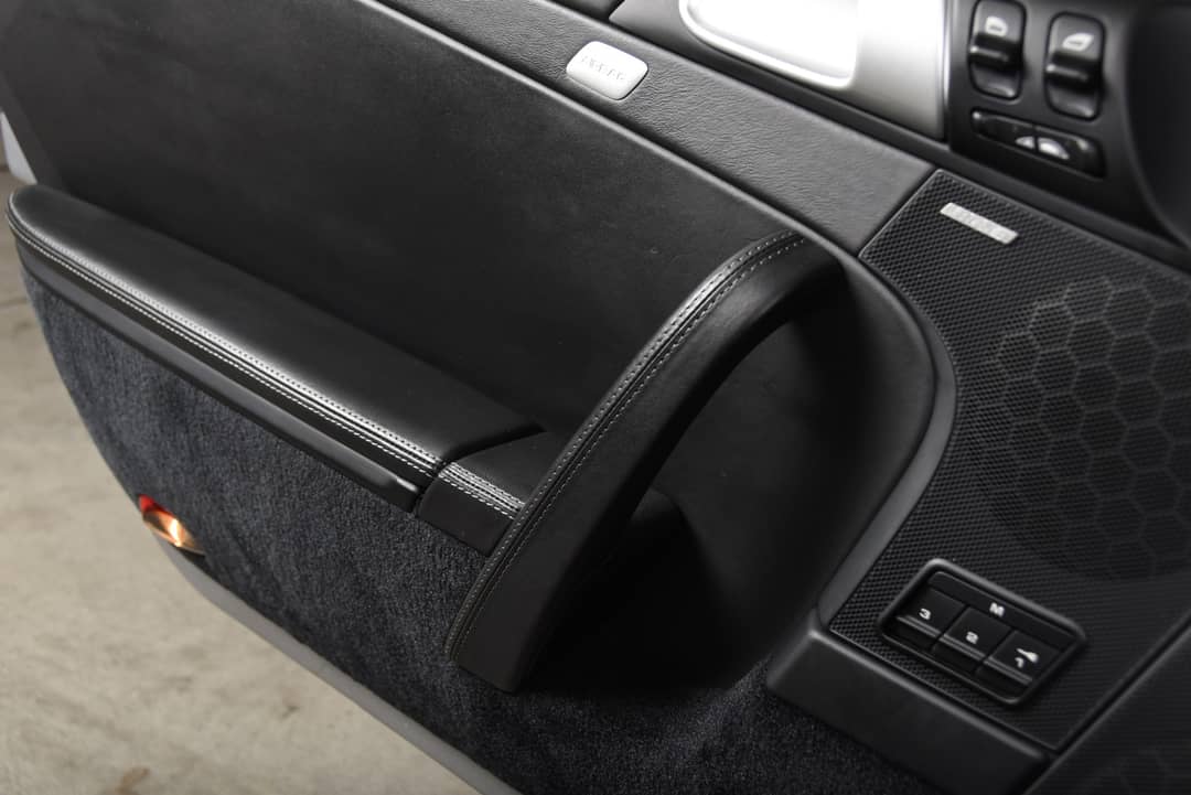 2010 Porsche 911 Turbo — photo 37