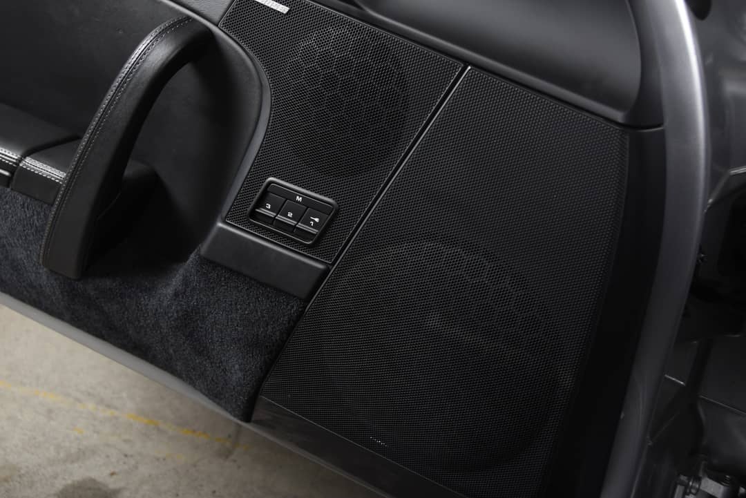 2010 Porsche 911 Turbo — photo 40