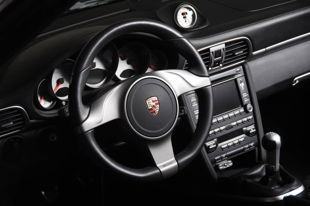 2010 Porsche 911 Turbo — photo 44