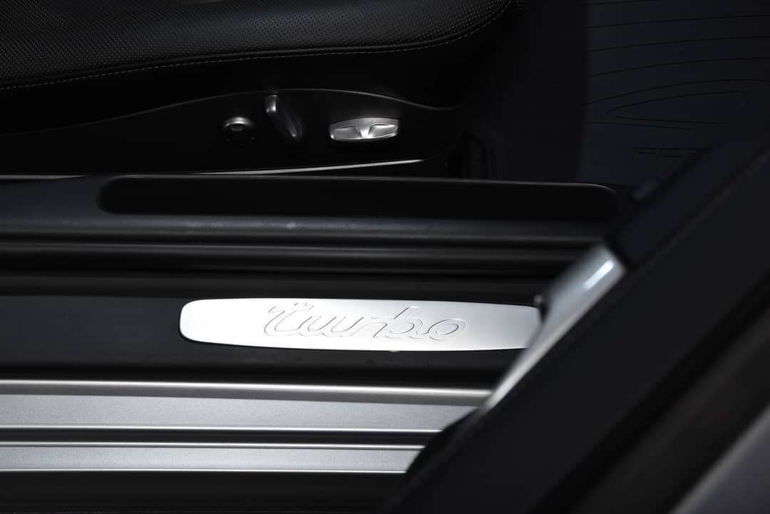 2010 Porsche 911 Turbo — photo 62