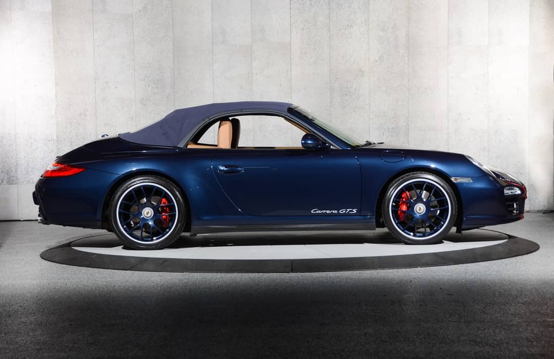 2011 Porsche 911 Carrera GTS — photo 2