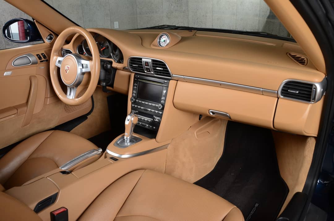 2011 Porsche 911 Carrera GTS — photo 26