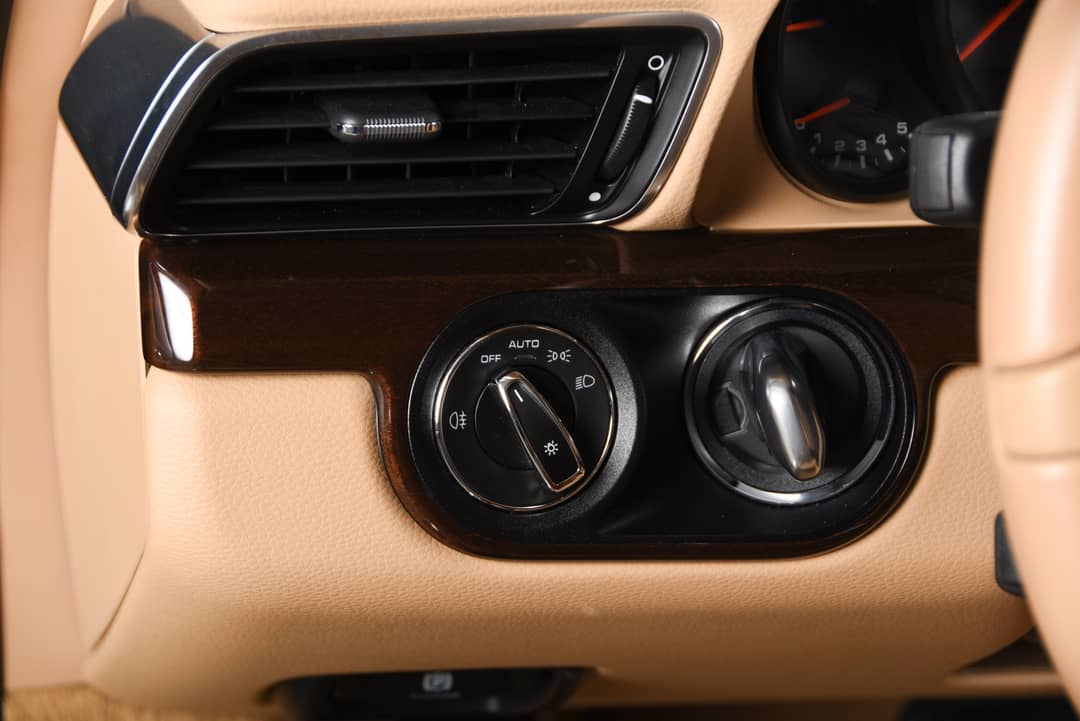 2014 Porsche 911 Carrera S — photo 29