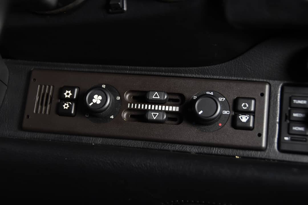 1995 Porsche 911 Carrera — photo 41