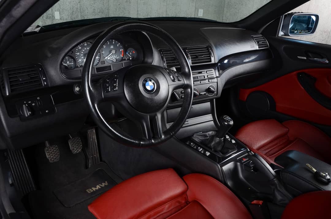 2001 BMW 3 Series 325Ci — photo 17