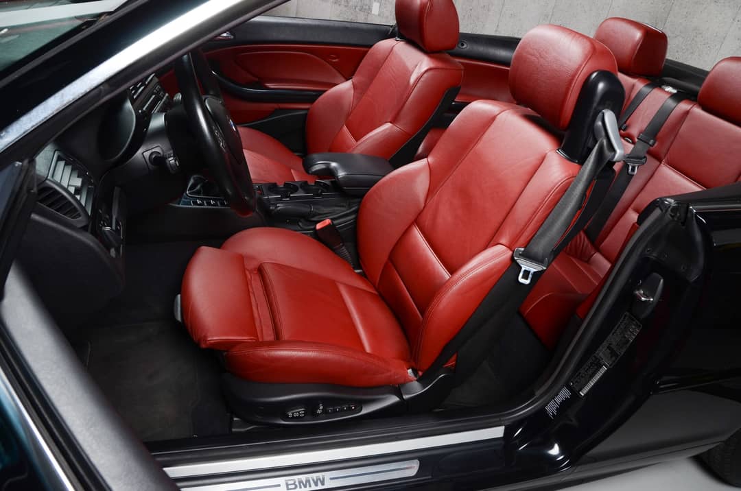 2001 BMW 3 Series 325Ci — photo 18