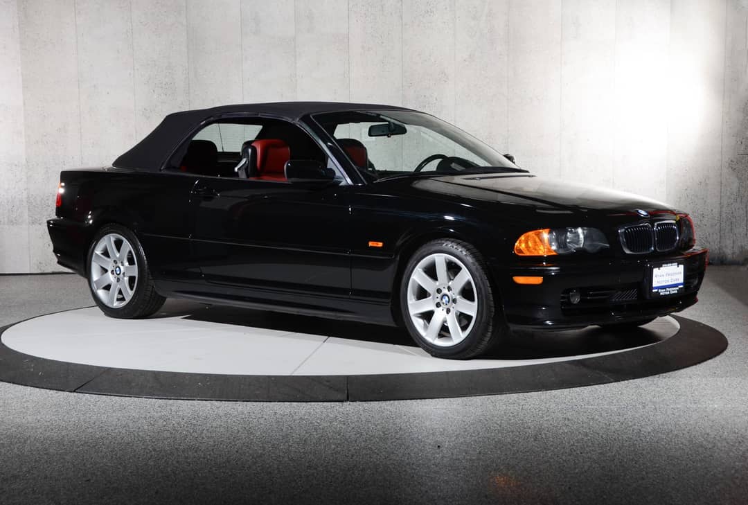 2001 BMW 3 Series 325Ci — photo 3