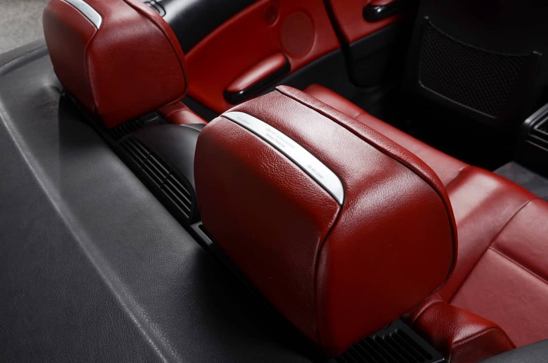 2001 BMW 3 Series 325Ci — photo 25