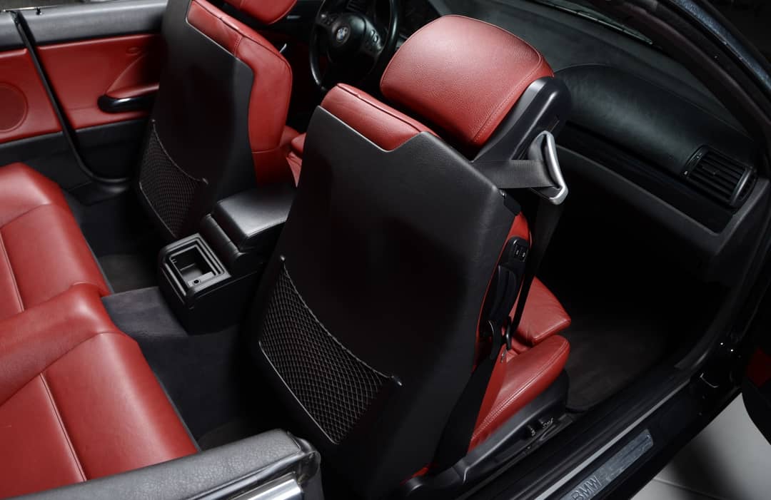 2001 BMW 3 Series 325Ci — photo 28