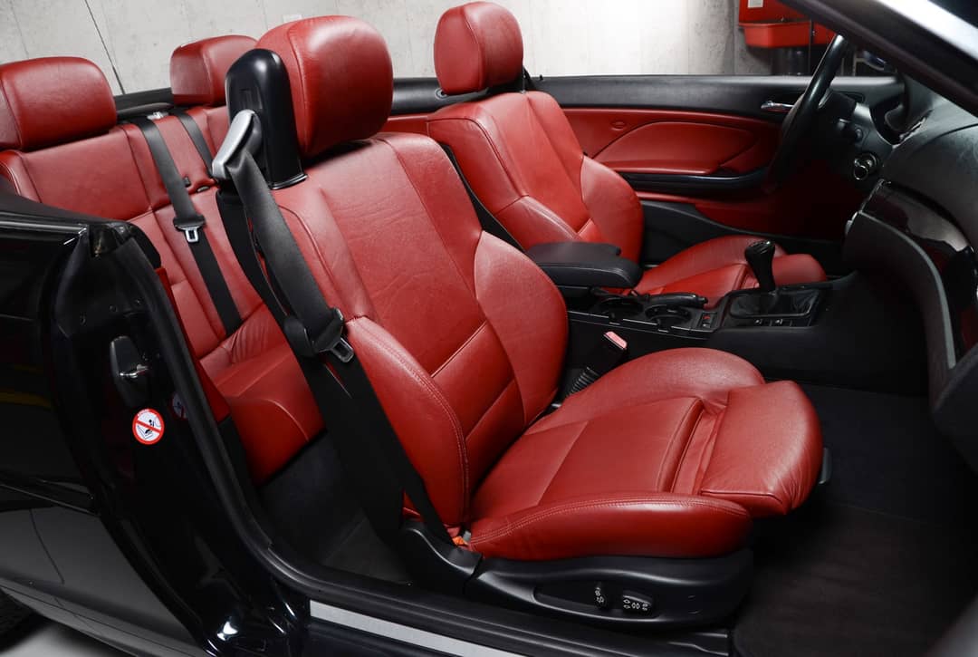 2001 BMW 3 Series 325Ci — photo 30