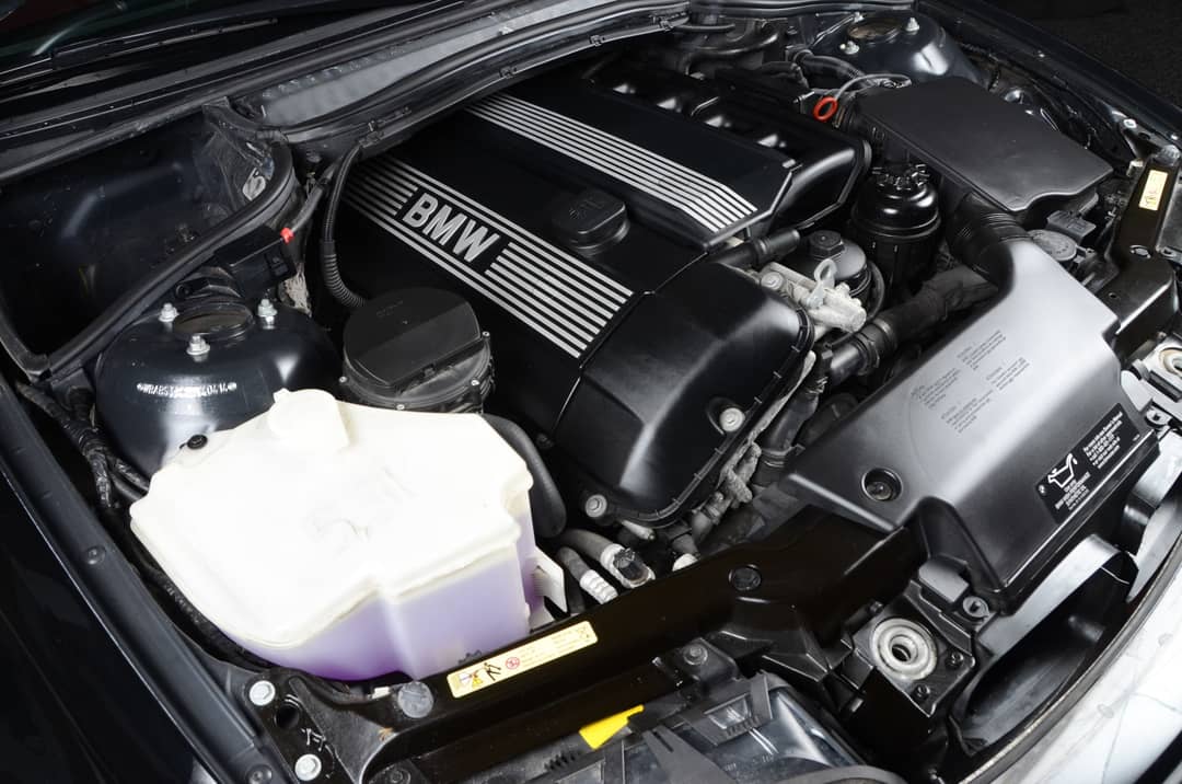 2001 BMW 3 Series 325Ci — photo 5