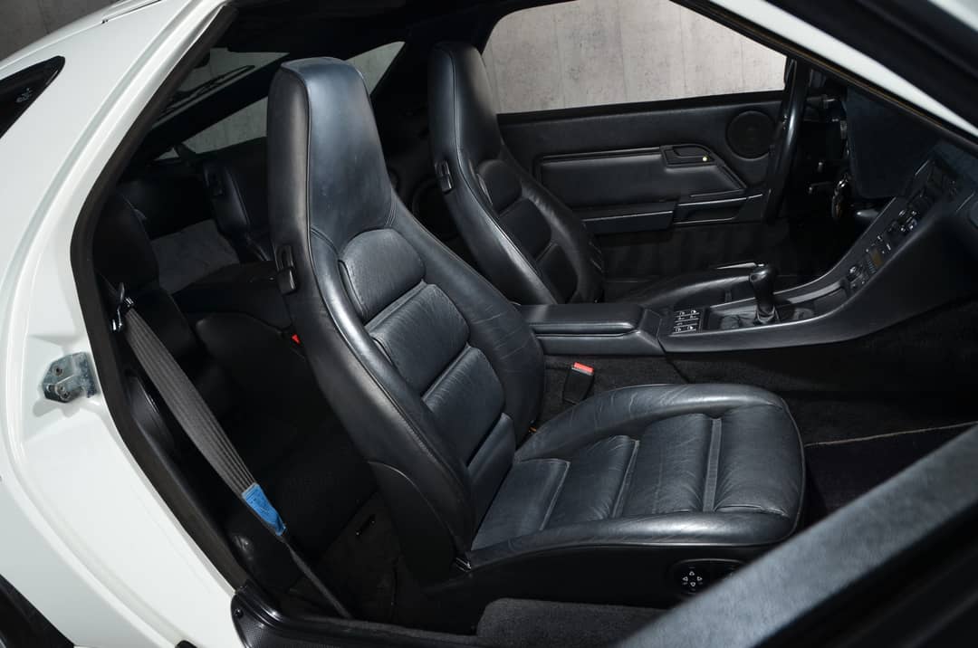 1991 Porsche 928 GT — photo 41