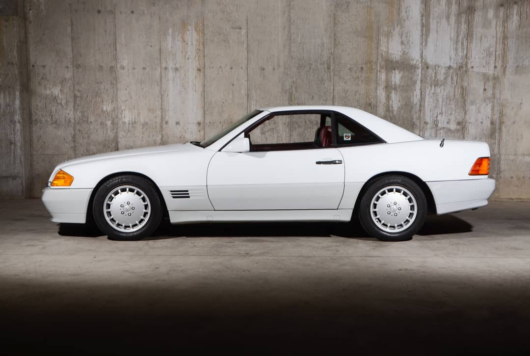 1990 Mercedes-Benz 300-Class 300 SL — photo 17