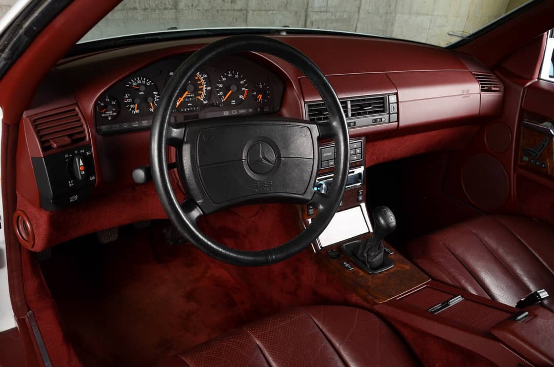 1990 Mercedes-Benz 300-Class 300 SL — photo 20