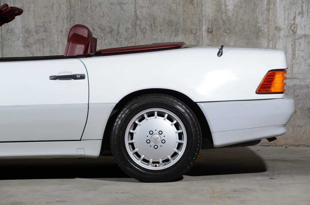 1990 Mercedes-Benz 300-Class 300 SL — photo 56