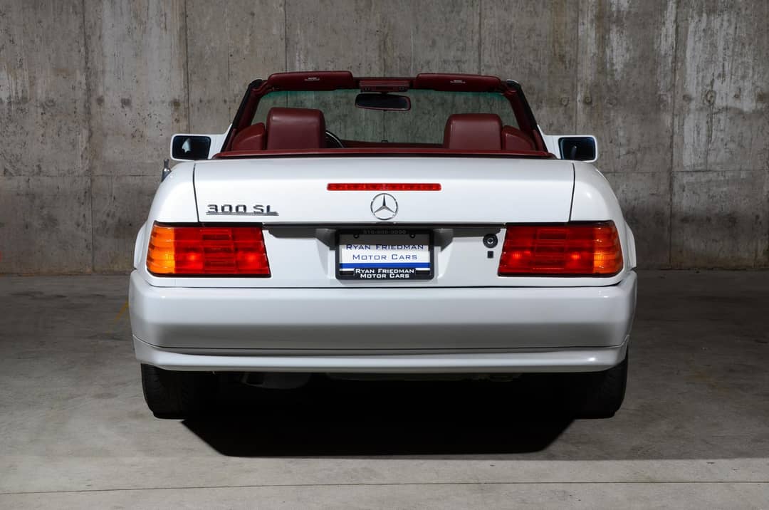 1990 Mercedes-Benz 300-Class 300 SL — photo 61