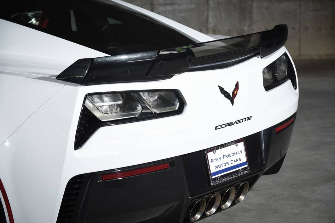 2016 Chevrolet Corvette Z06 — photo 14