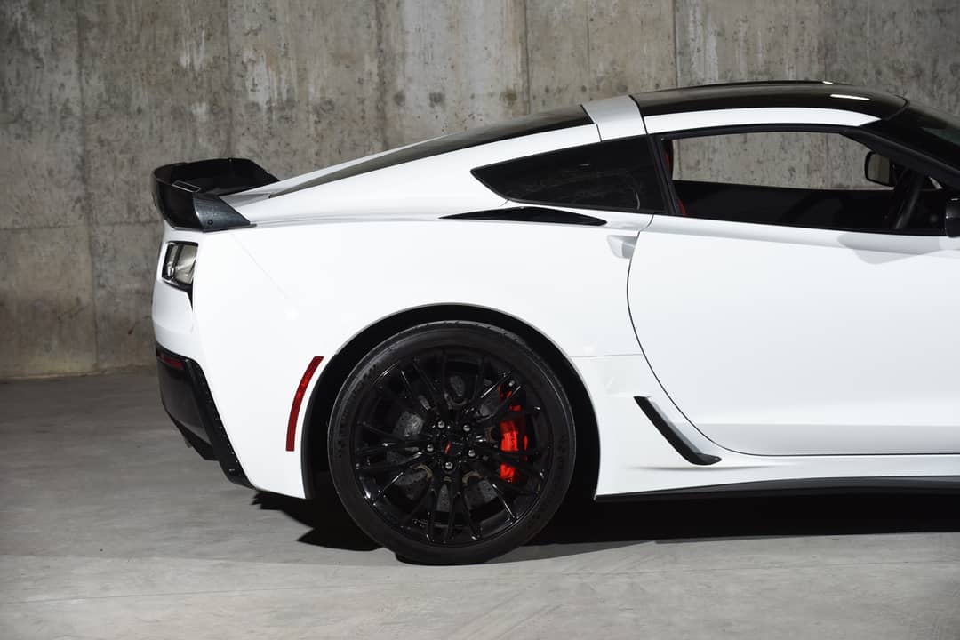 2016 Chevrolet Corvette Z06 — photo 3