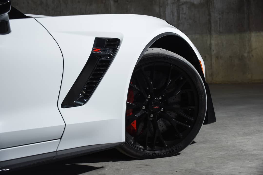2016 Chevrolet Corvette Z06 — photo 28