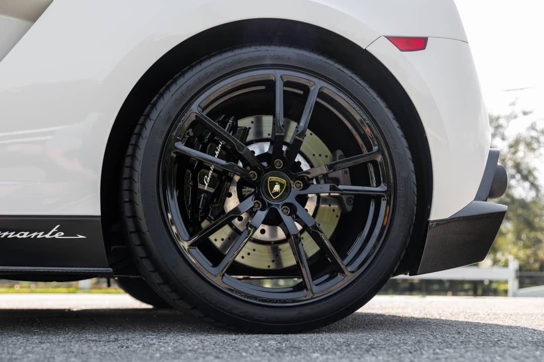 2011 Lamborghini Gallardo LP 570-4 Spyder Performante — photo 33