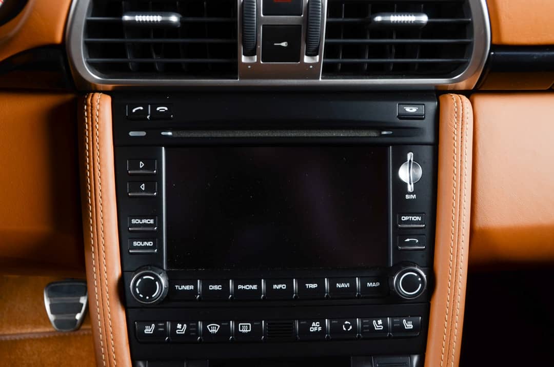 2010 Porsche 911 Turbo — photo 25