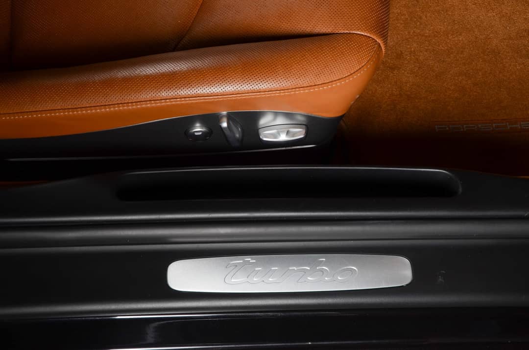 2010 Porsche 911 Turbo — photo 33