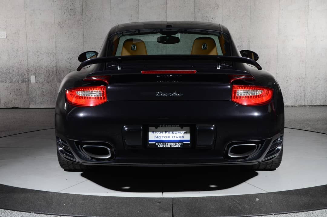 2010 Porsche 911 Turbo — photo 9