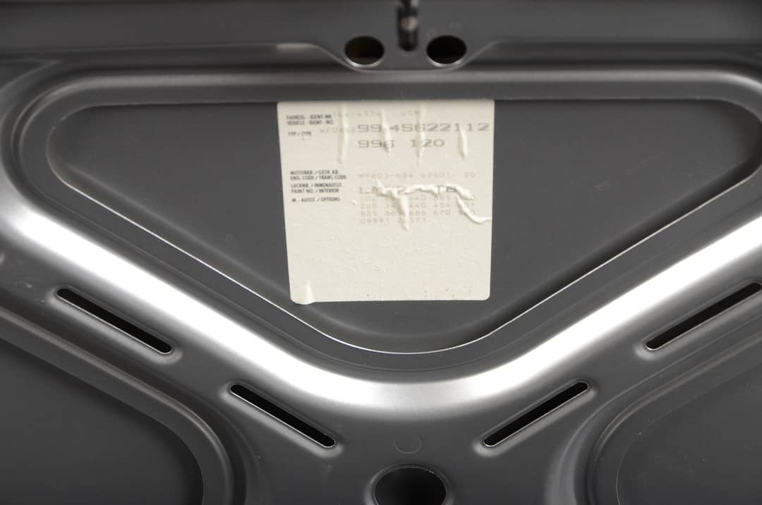 2004 Porsche 911 Carrera 40th Anniversary Edition — photo 6