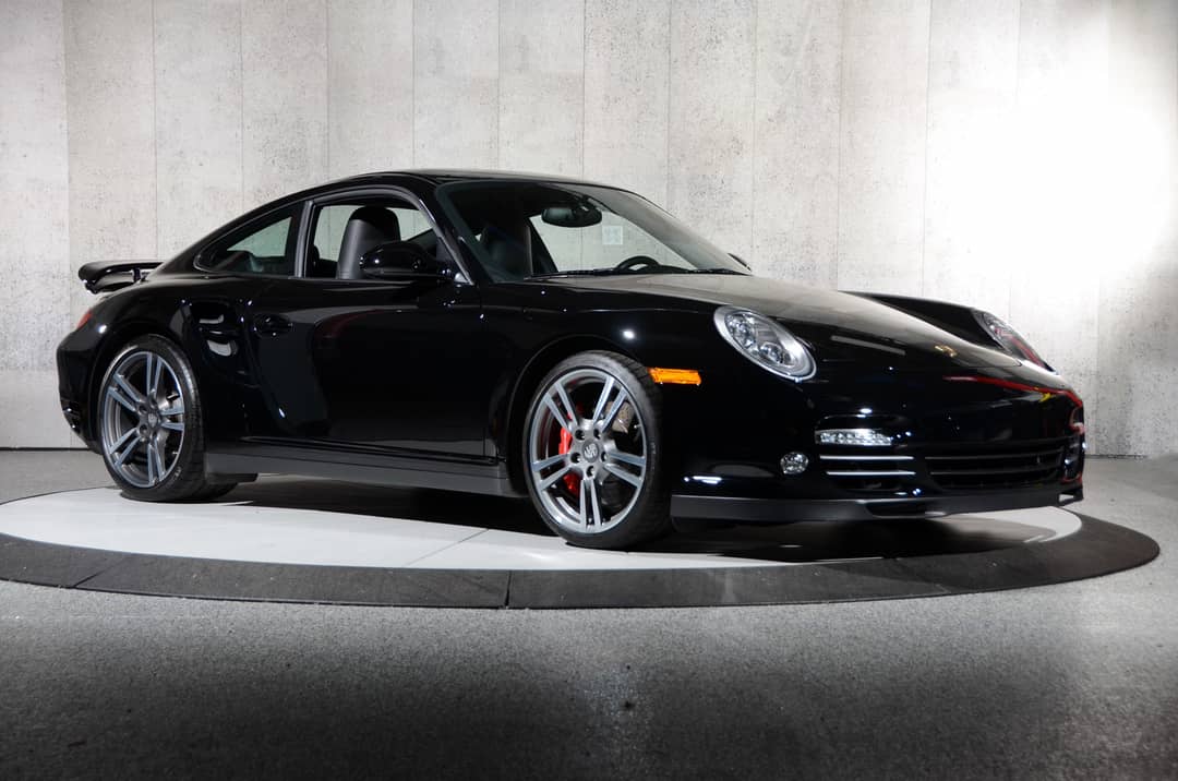 2011 Porsche 911 Turbo — photo 2