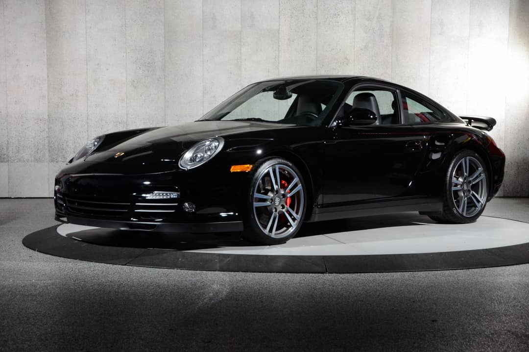 2011 Porsche 911 Turbo — photo 9