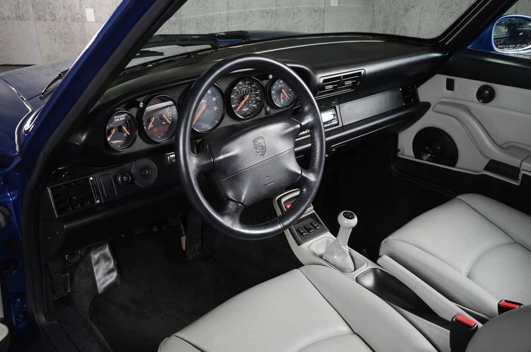 1995 Porsche 911 Carrera — photo 29