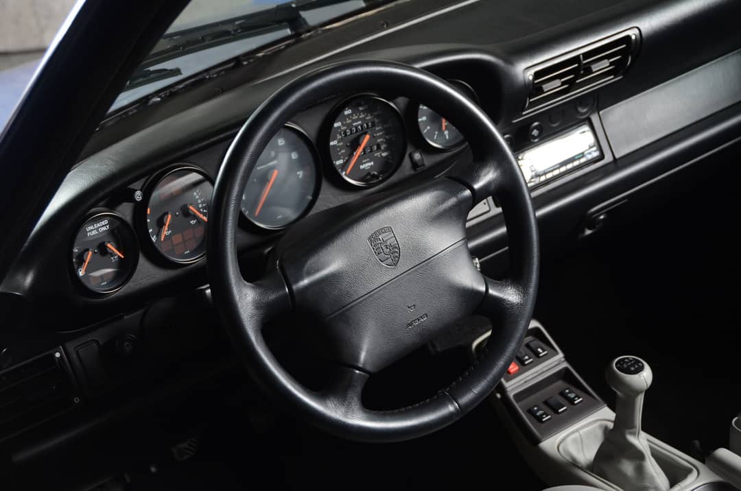 1995 Porsche 911 Carrera — photo 32