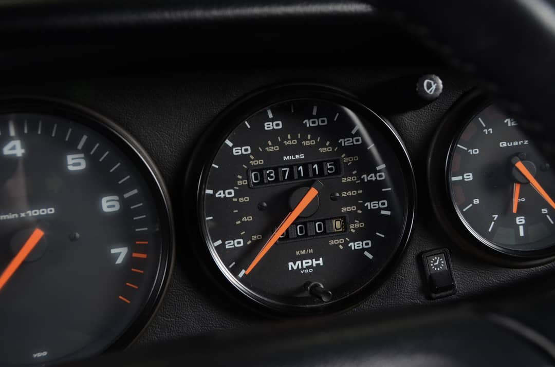 1995 Porsche 911 Carrera — photo 33