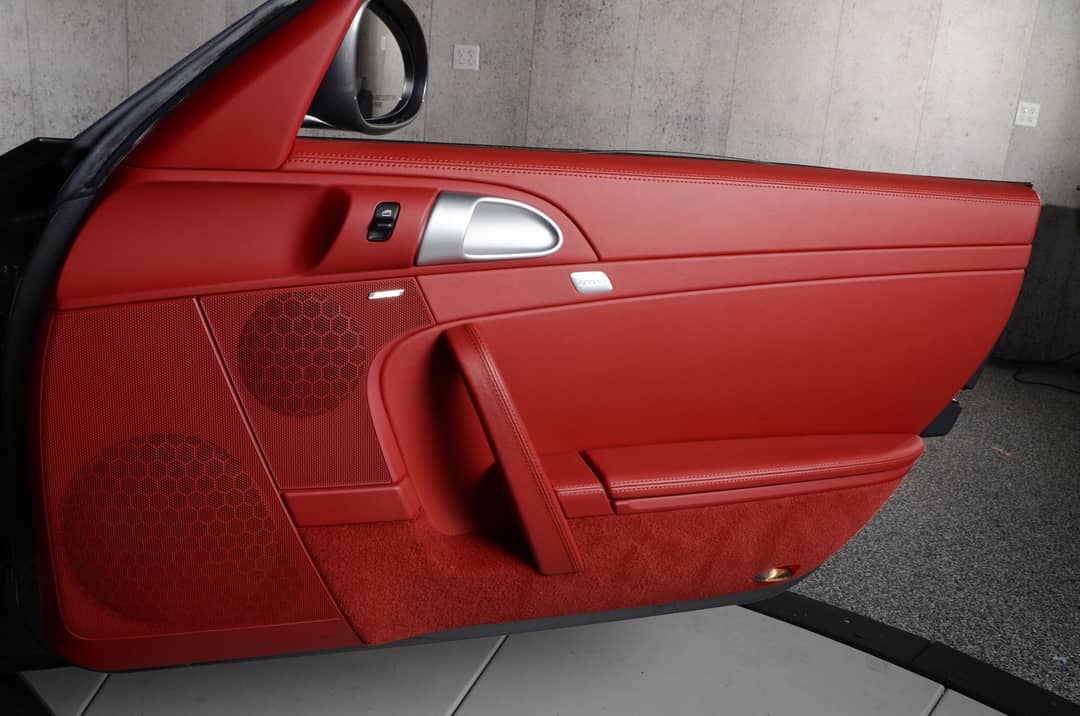 2013 Porsche 911 Turbo — photo 30