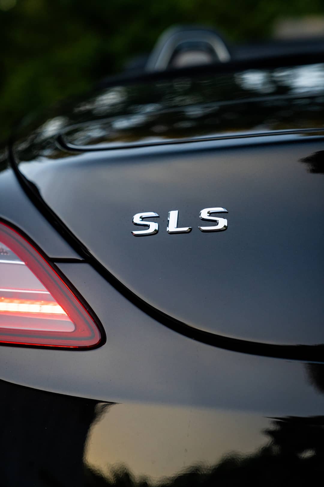 2012 Mercedes-Benz SLS AMG — photo 14