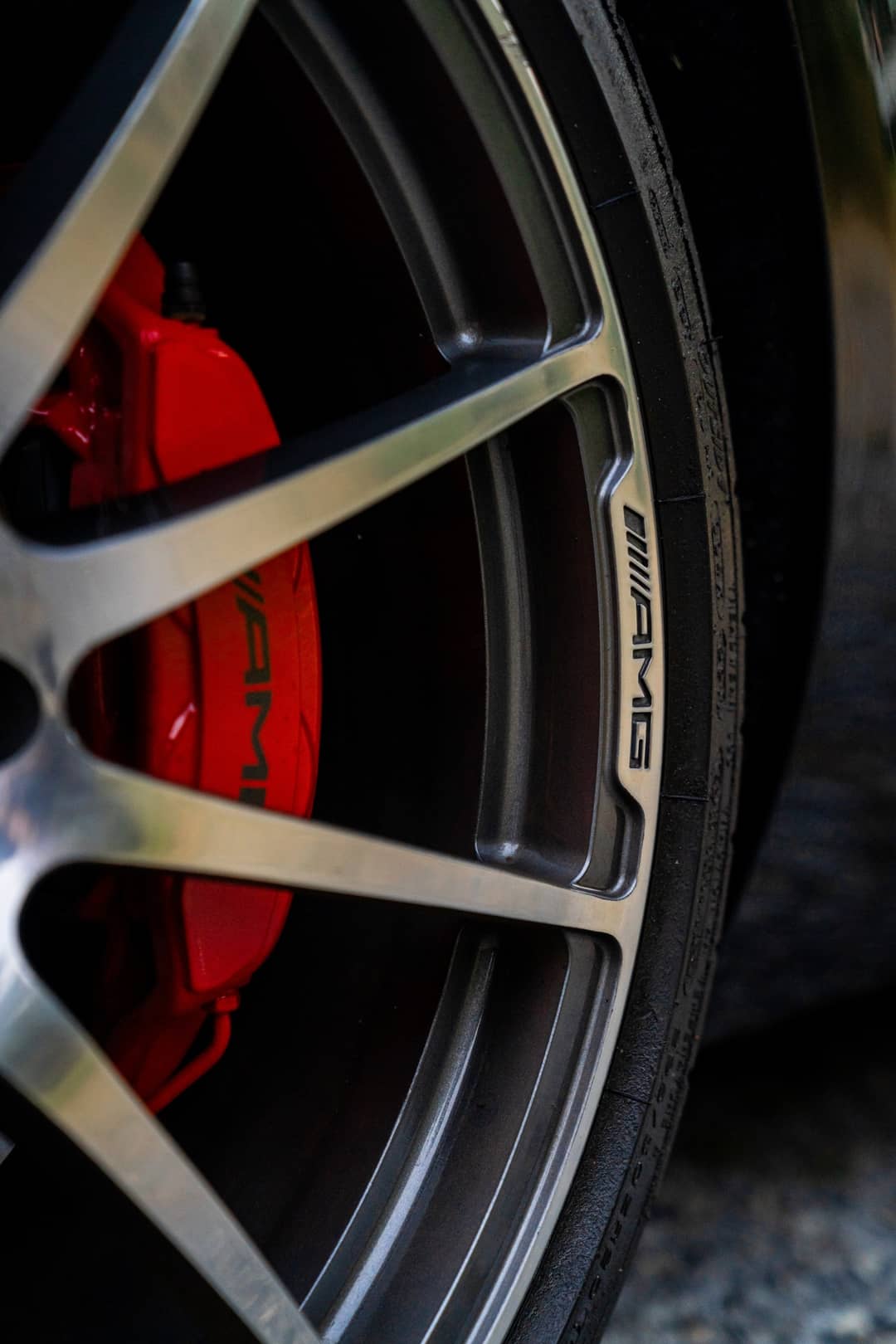 2012 Mercedes-Benz SLS AMG — photo 15