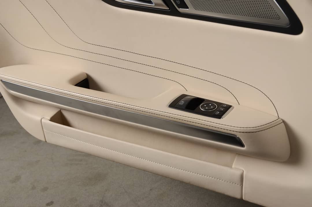 2012 Mercedes-Benz SLS AMG — photo 34
