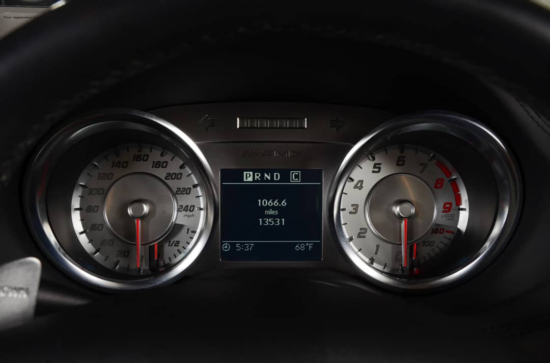 2012 Mercedes-Benz SLS AMG — photo 44