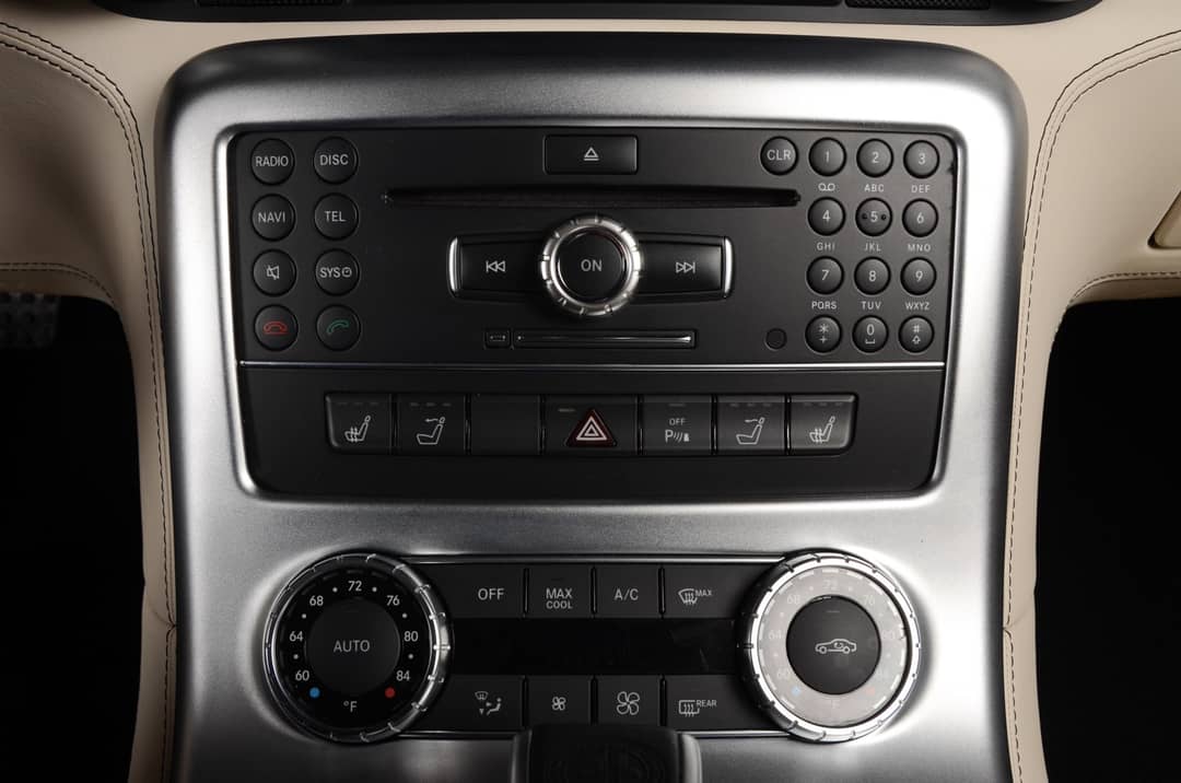 2012 Mercedes-Benz SLS AMG — photo 46