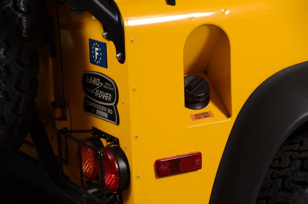 1995 Land Rover Defender 90 — photo 23