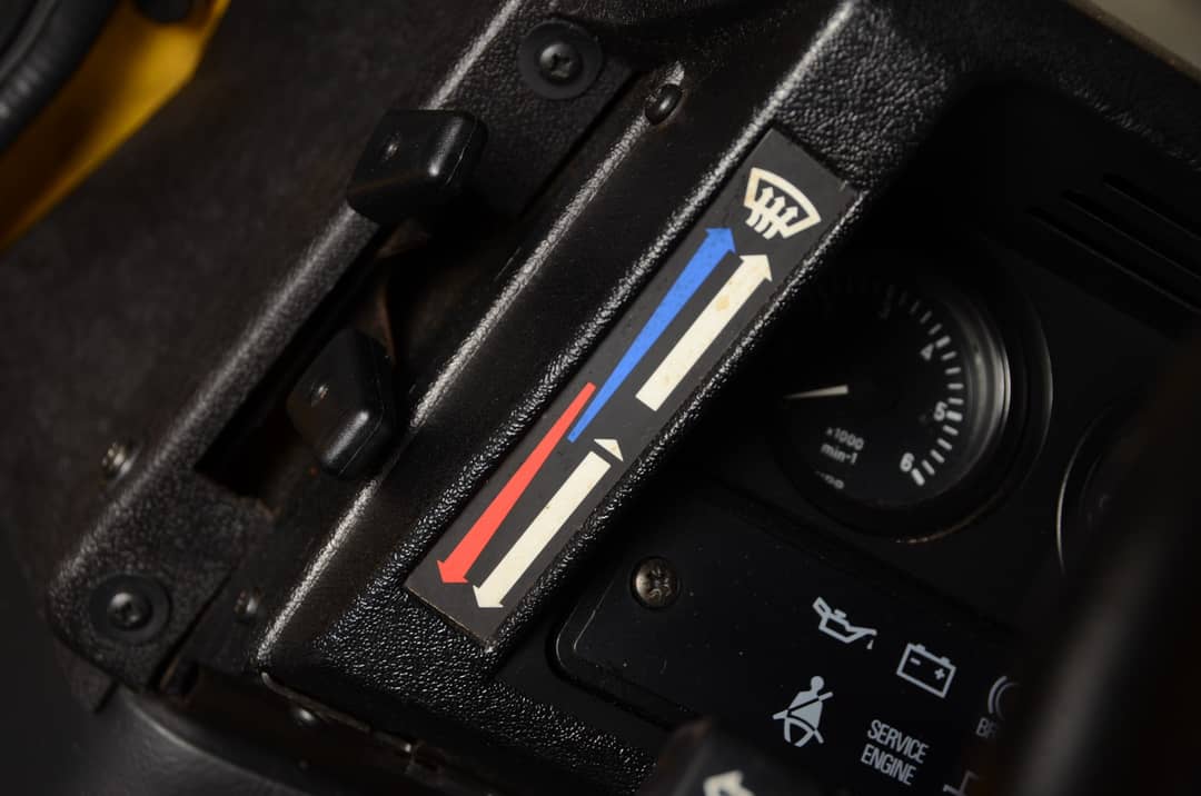 1995 Land Rover Defender 90 — photo 31