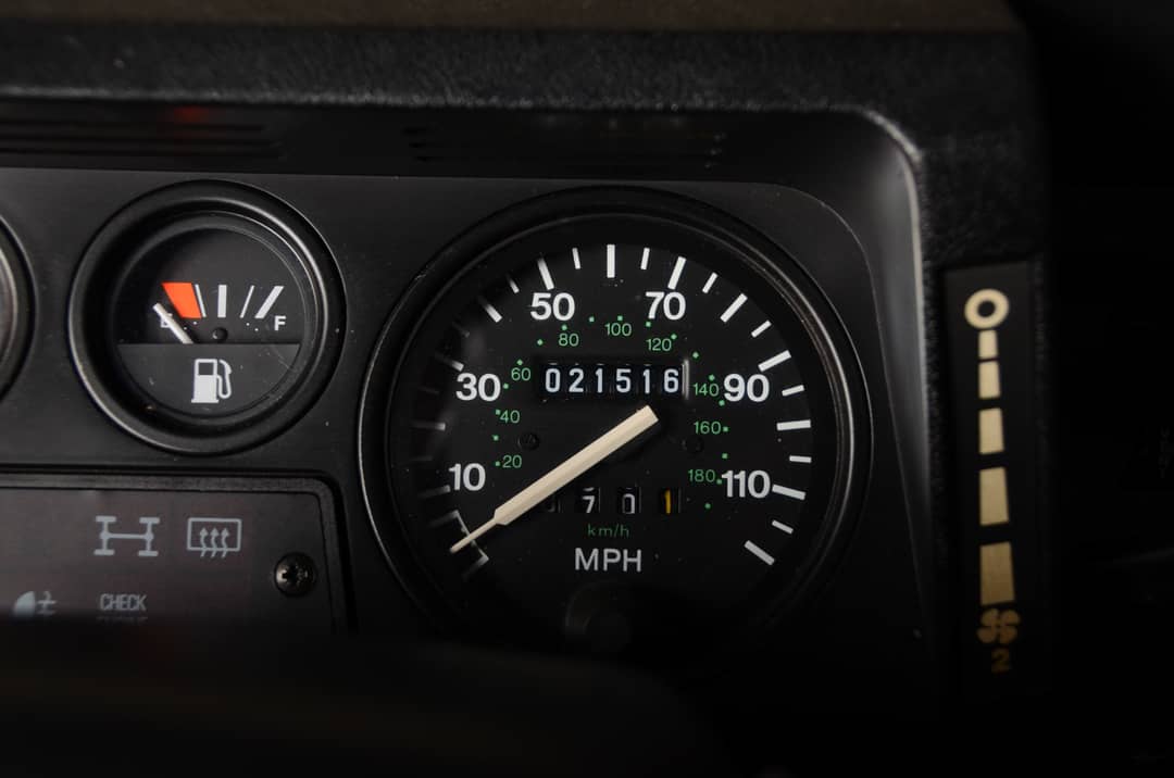 1995 Land Rover Defender 90 — photo 33
